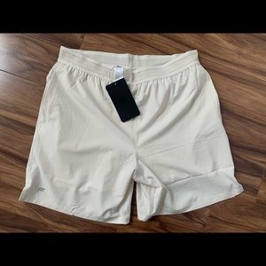 Men’s Fabletics 7” Fundamental Shorts